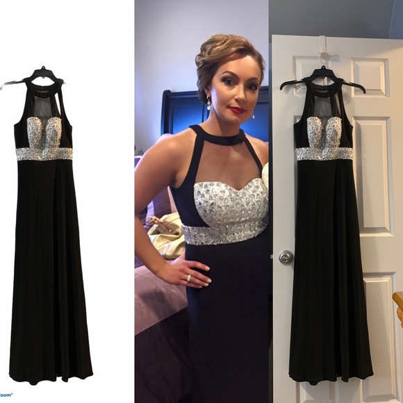 Black evening Dress - Picture 2 of 6